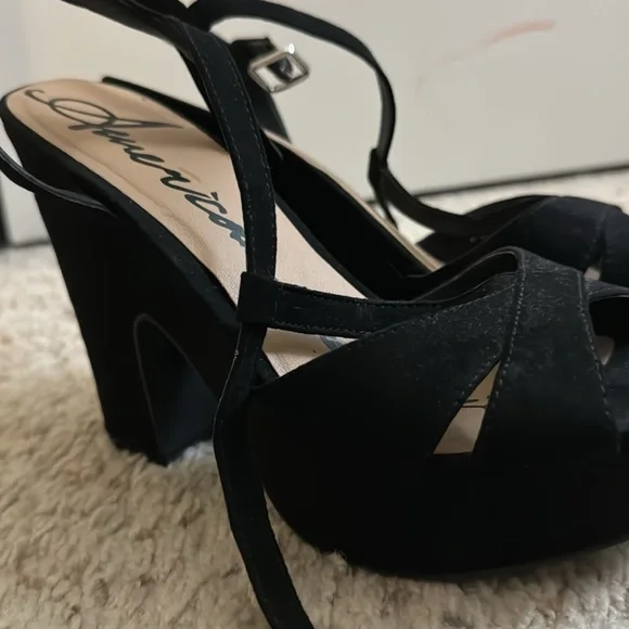 American rag co. Heels - Picture 4 of 8